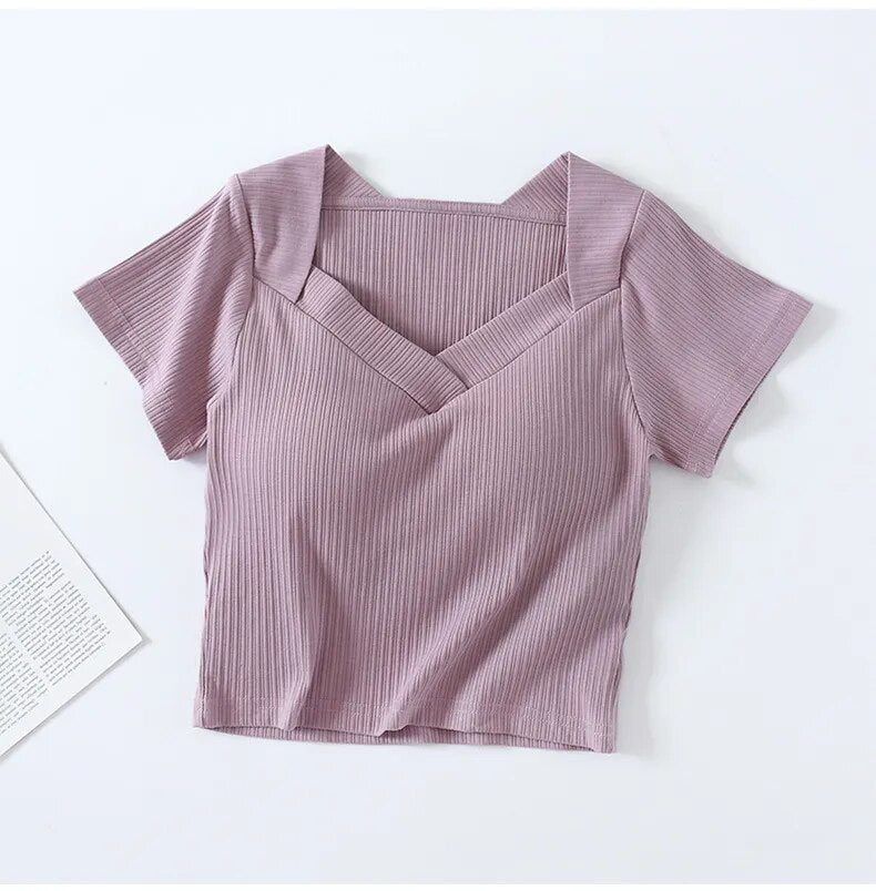 Camiseta corta de cuello en V con sujetador incorporado de algodón