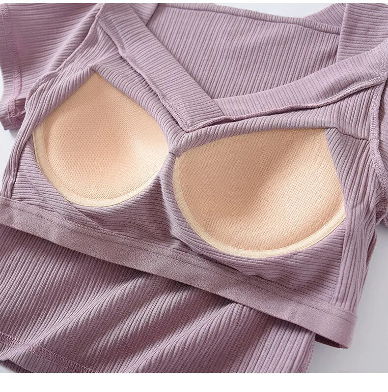 Camiseta corta de cuello en V con sujetador incorporado de algodón