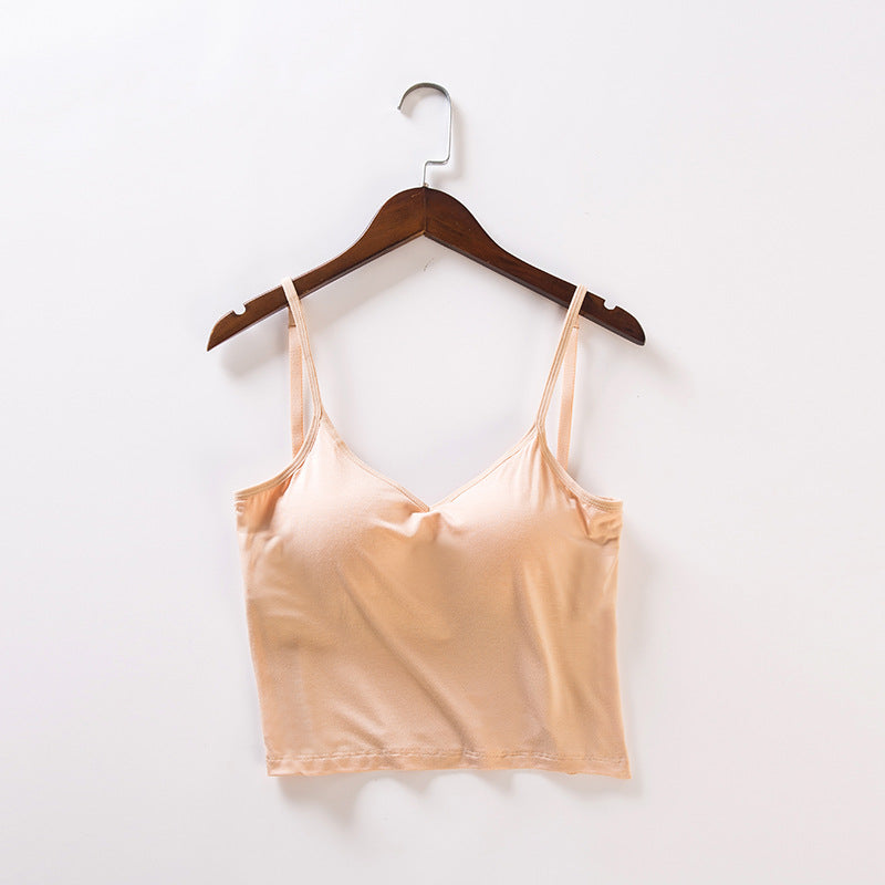 Top corto con tirantes finos y sujetador incorporado