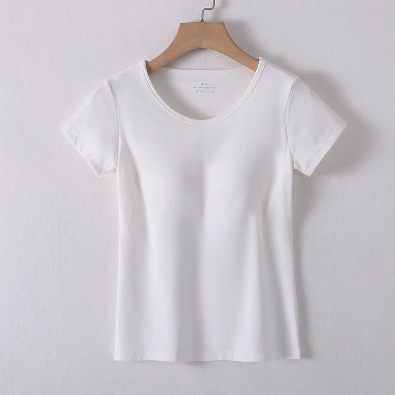 Camiseta con sujetador incorporado y relleno superior. Tallas grandes disponibles.